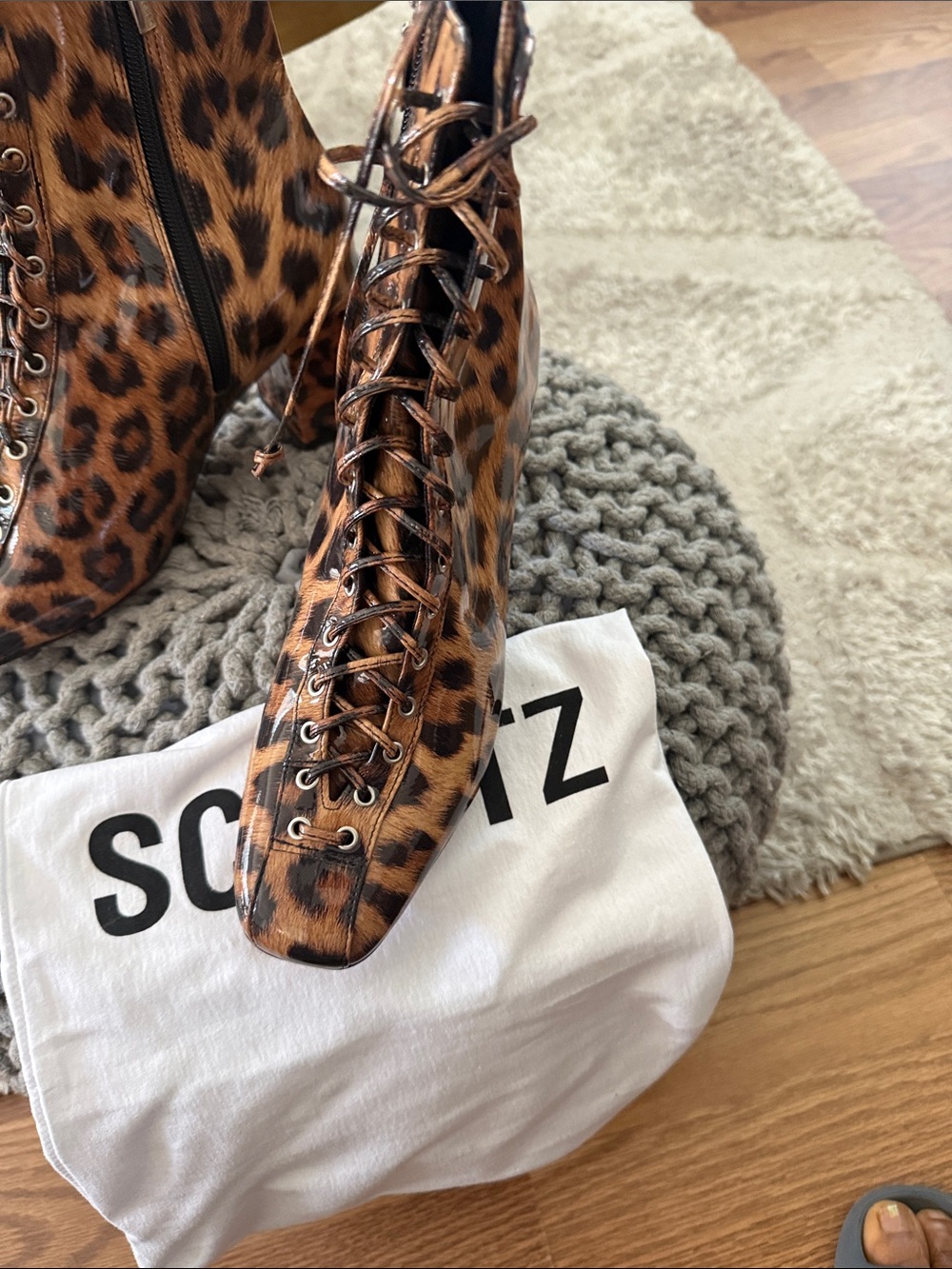 SCHUTZ Leopard-Print Lace-Up Ankle Boots in Brown. Sz 9B - Picture 7 of 9